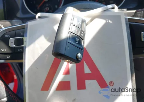 2016 Volkswagen Golf Gti Se W/Performance Package 2-Door z USA, uszkodzony, nr VIN 3VWY47AU3GM002623